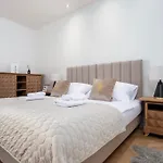 Апартаменты Lola 5 *